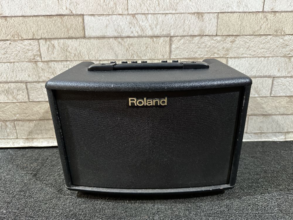 160 ● Roland AC-33 Акустический хор-акустический гитарный усилитель / звуковое оборудование Roland