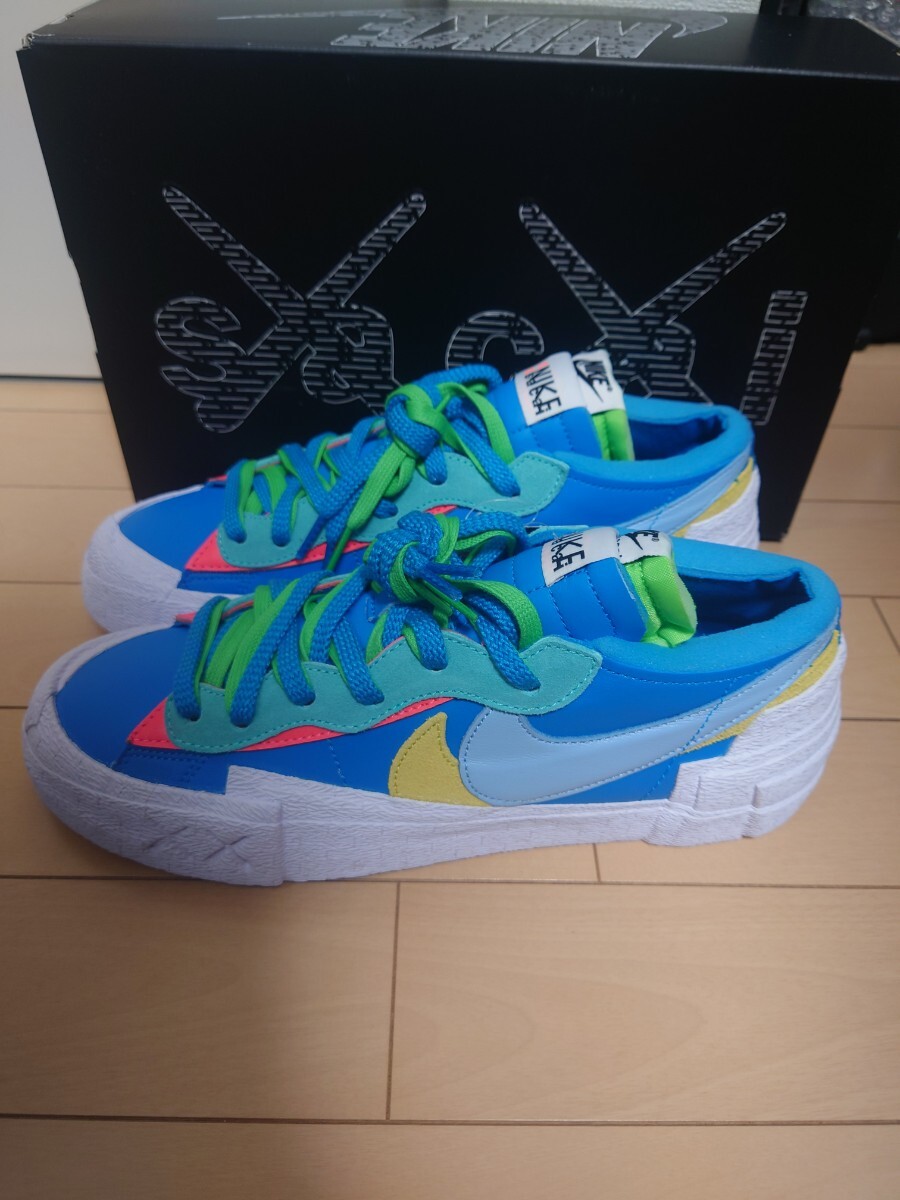 新品未使用 カウズ × サカイ × ナイキ ブレーザー ロー KAWS × SACAI × NIKE BLAZER LOW NEPTUNE BLUE DM7901-400 27.0㎝:US9.0_画像3