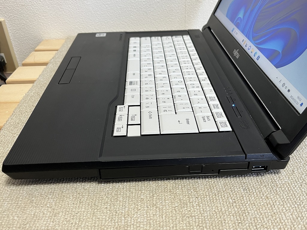 LIFEBOOK A5510/D Core i5-10310U 8GB 500G 中古品_画像5