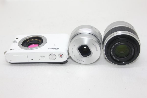 ニコン ミラーレス一眼 Nikon 1 J2 ダブルレンズセット #3345 ニコン ミラーレス一眼 Nikon 1 J2 ダブルレンズセット #3345