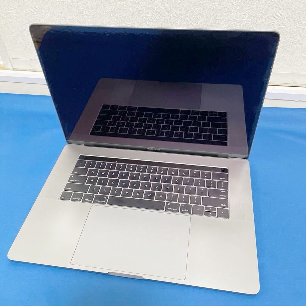 Apple ノートパソコン マックブック ノートPC Macbook Pro A1707 シルバー 未確認 ジャンク品_画像1