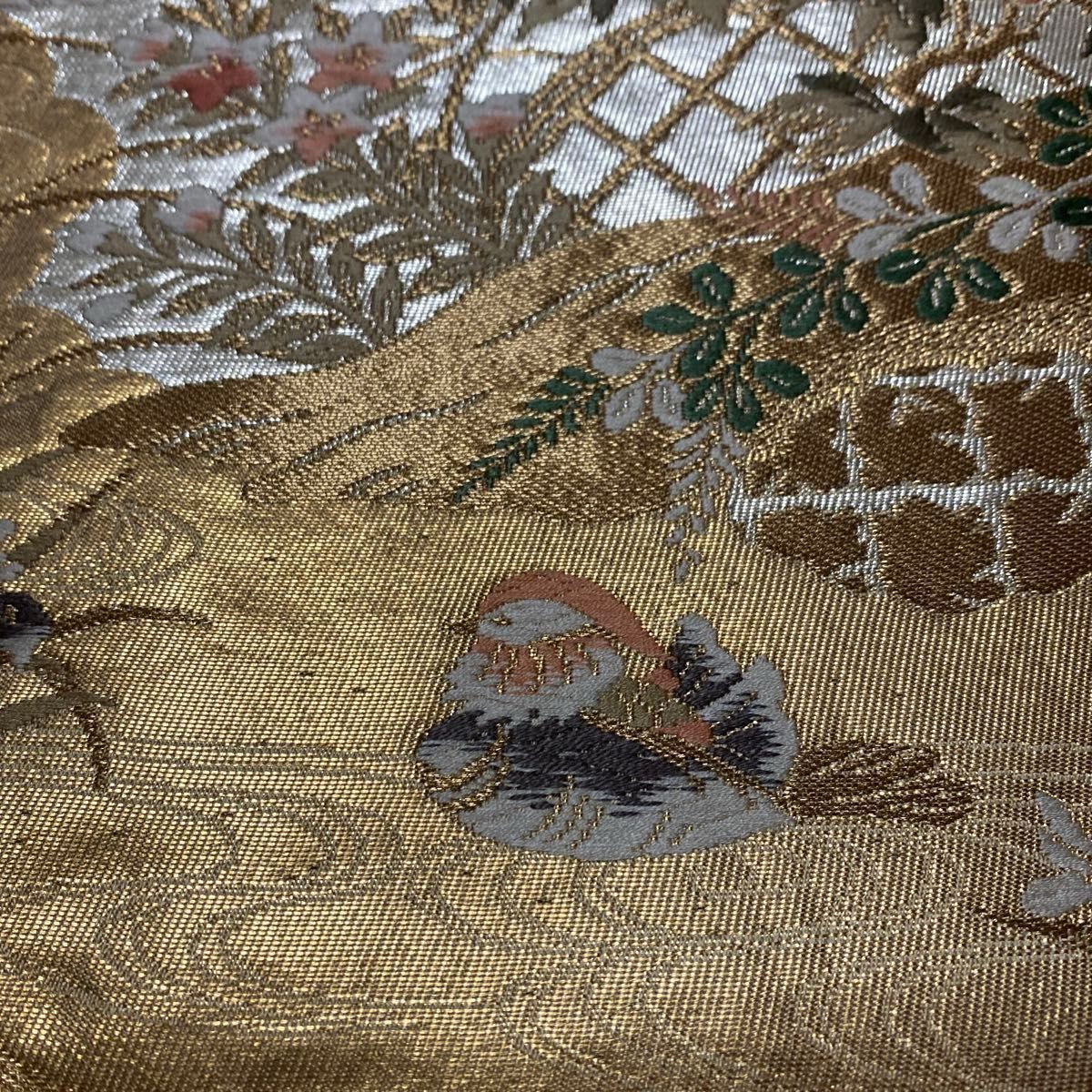西陣　金彩唐織「流水鴛鴦花文」六通柄正絹袋帯　
