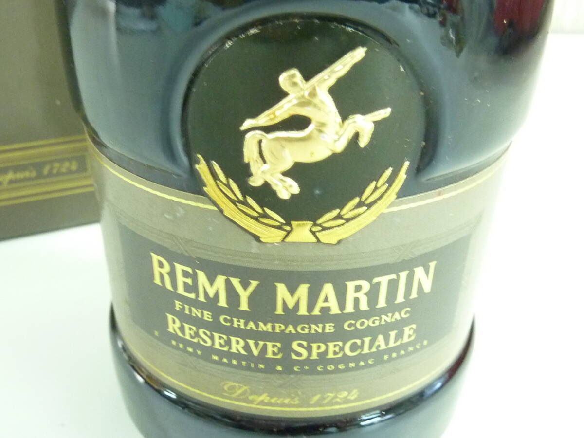 未開栓　レミーマルタン　リザーブスペシャル/箱付き/remy martin/reserve special/ヴィンテージ/お酒/700ml/40％ ※箱・ラベル劣化あり_画像6