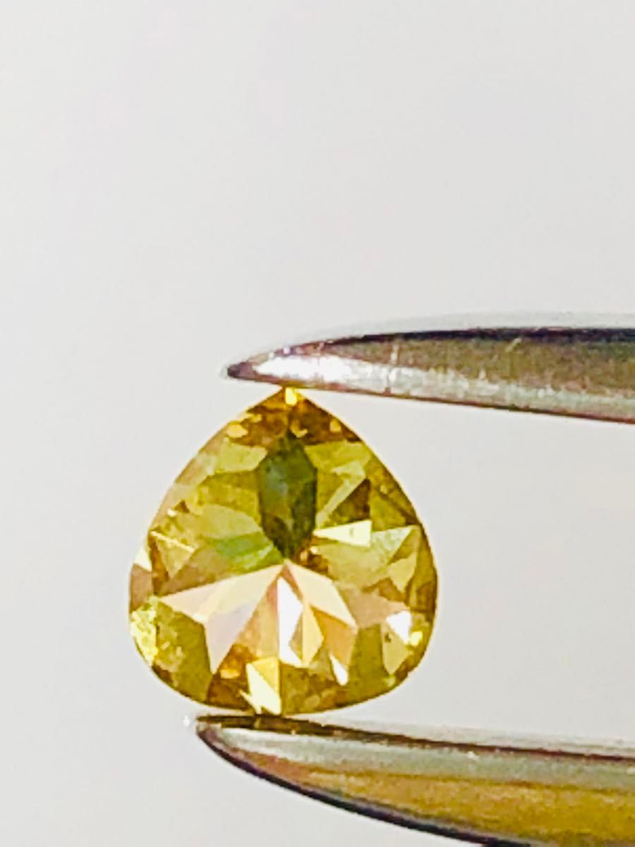 天然イエローダイヤルース fancy vivid yellow 0.237ct 中央宝石研究所(CGL)ソーティング付