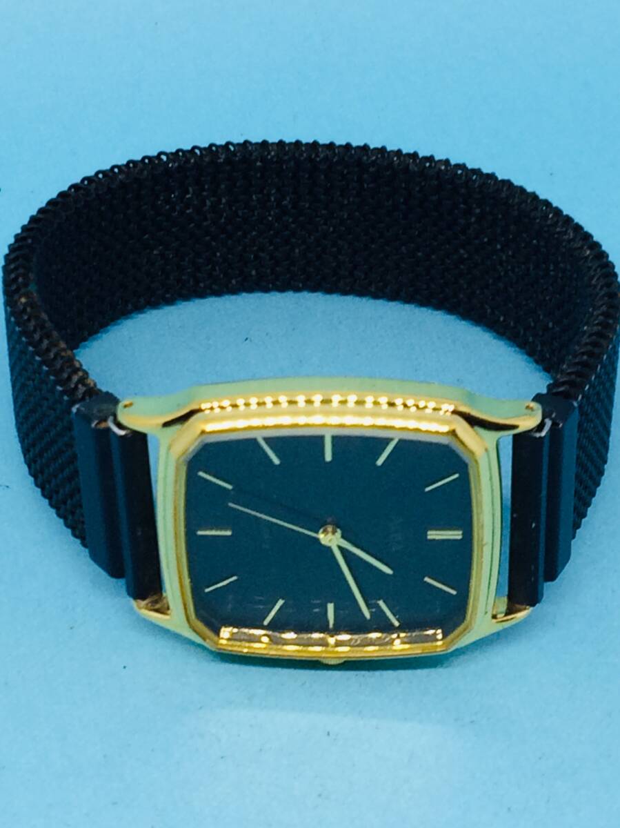 (E30)キリッとした(*'▽')セイコーアルバ・V501（電池交換済み）ゴールド・メンズ腕時計USED（送料全国一律185円）素敵な時計です。_画像7