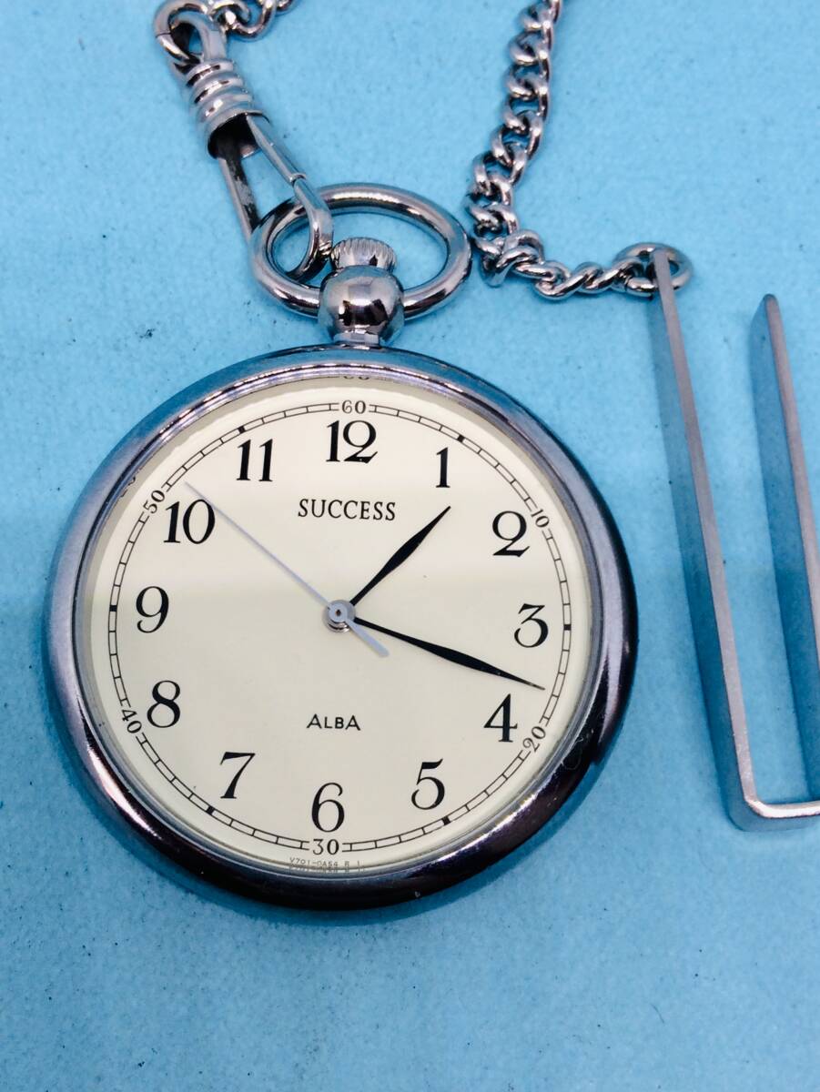(E59)あらゆるシーンで(*'▽')セイコーアルバサクセス（電池交換済み）シルバーメンズ懐中時計USED（送料全国一律185円）素敵な時計です。の画像9