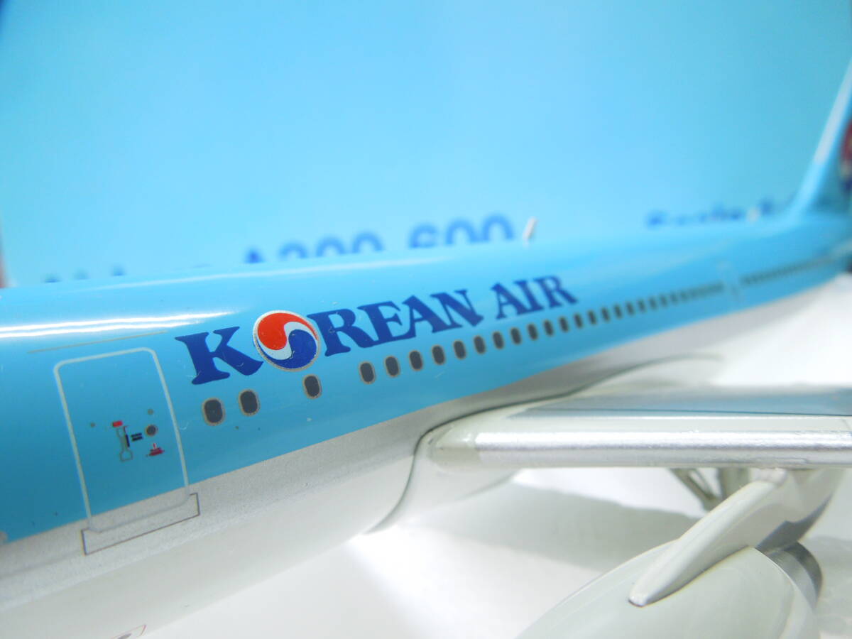♪♪美品♪♪大韓航空/エアバス A300-600 1：200 精細金属製モデル♪♪_画像7