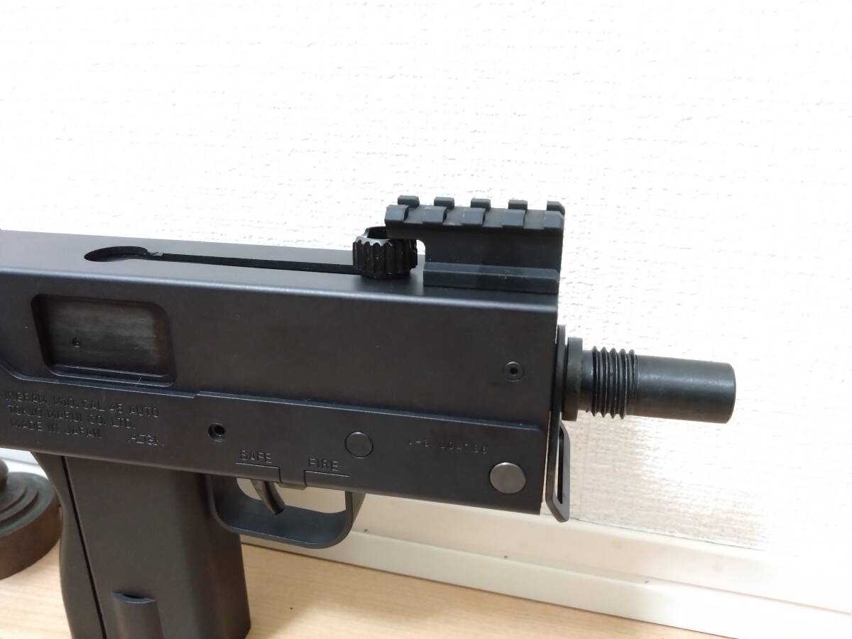 東京マルイ 電動コンパクトマシンガン Mac10用20mmフロントレール（F&F マック10 Fマウントベース）_装着例：銃本体は付属しません