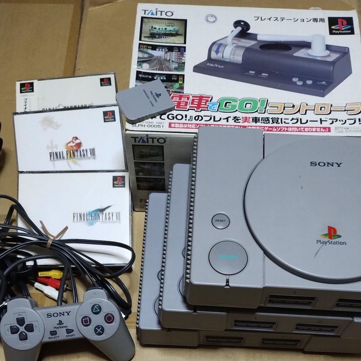 初代 PlayStation SONY PS1 プレステ1 本体 ソフト 専用コントローラー メモリーカード まとめて ジャンク