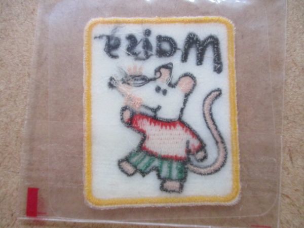 メイシー Maisy Mouse ワッペン/Bイギリス絵本ルーシー・カズンズ刺繍アップリケ鼠アニメねずみキャラクターかわいいネズミ英国キャラ S72_画像5