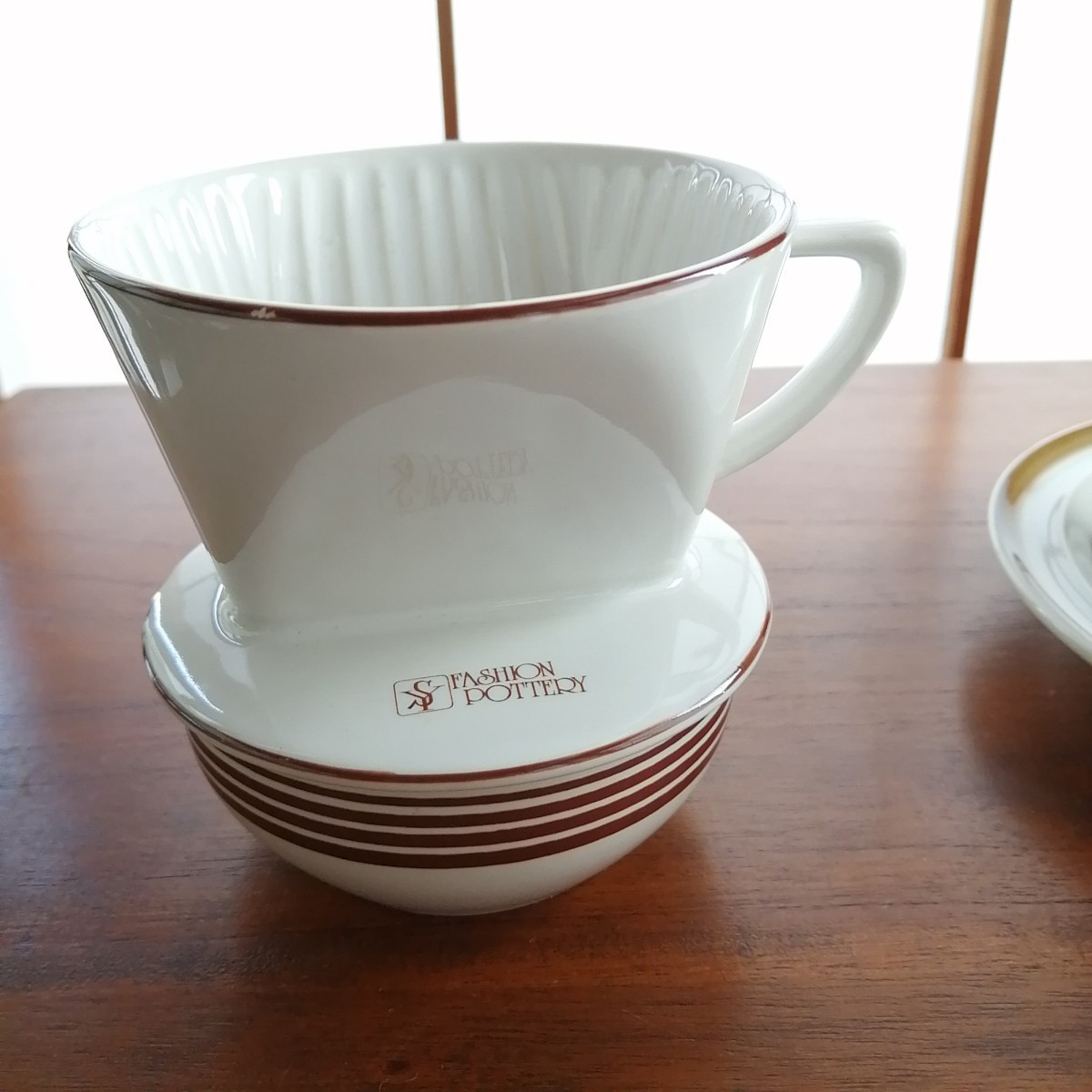 未使用 昭和レトロ カップ&ソーサー 2客セット ペア 白 コーヒードリッパー 日本製 コーヒーカップ ストーンウェア STONEWARE ヴィンテージ_画像5