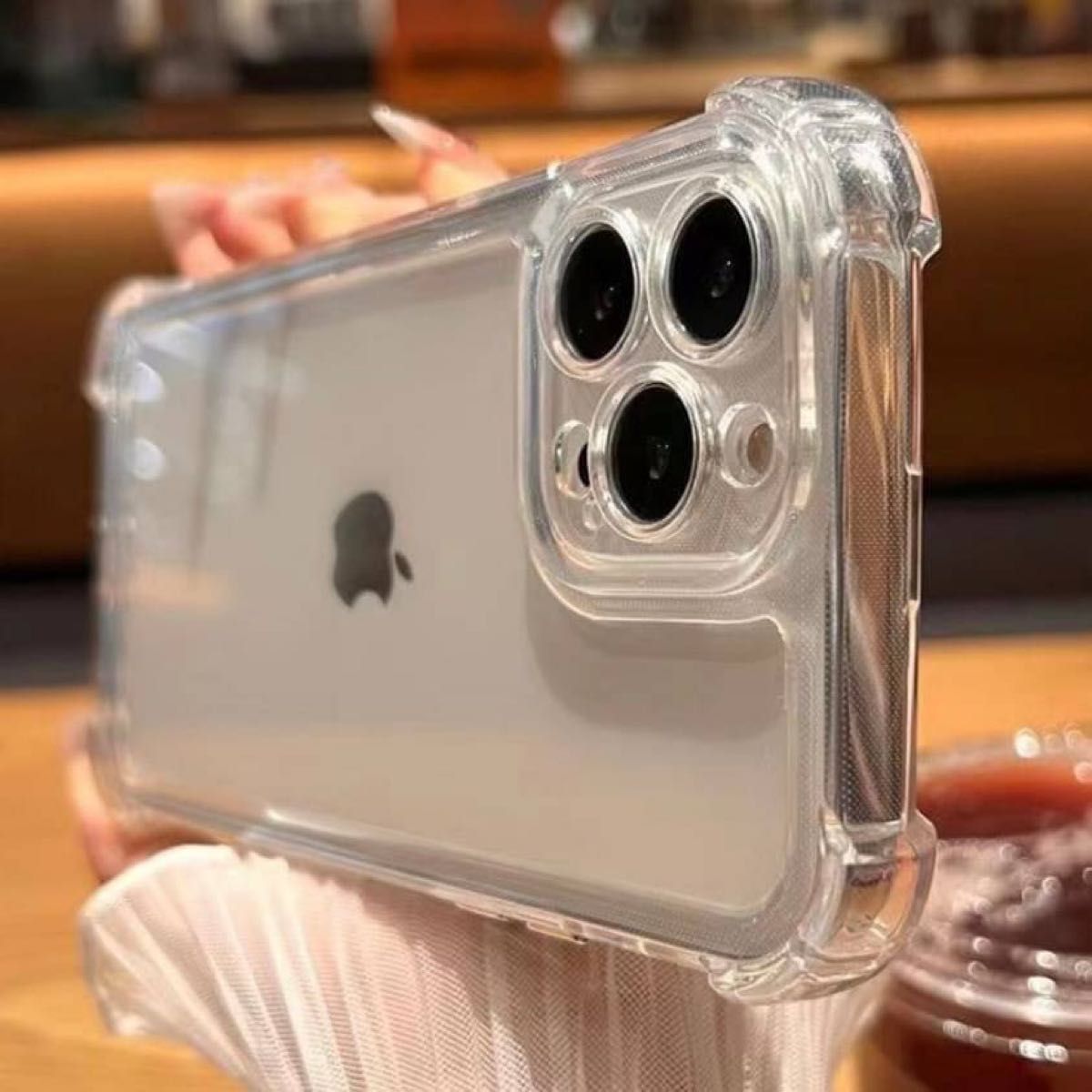 iPhone15 ケース　スマホカバー　クリア　耐衝撃　携帯ケース　透明