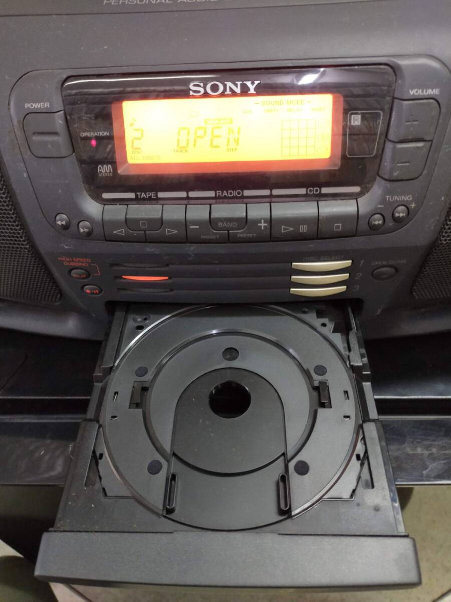 FG825 SONY ZSX-5000 CDのみ再生可能　本体+電源コード_画像4