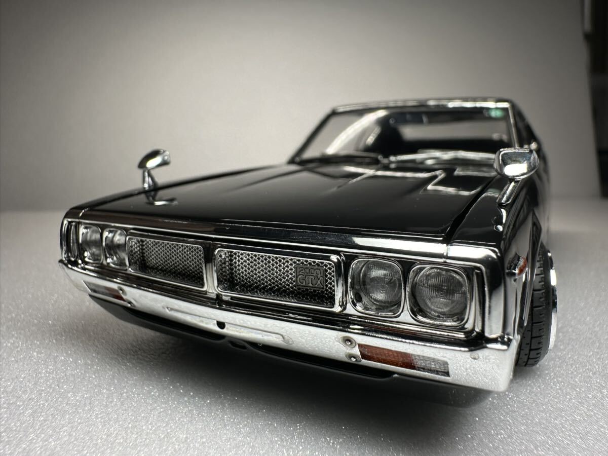  Aoshima 1/24 Ниссан Skyline HT2000GT X 1974 год конечный продукт 