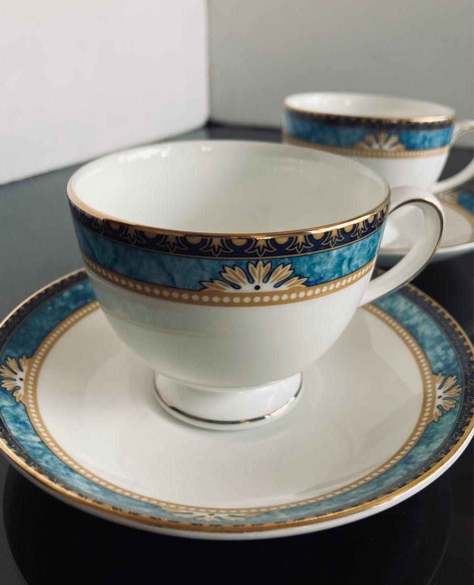 新品◆WEDGWOOD ウェッジウッド　CURZON カーゾン　カップ＆ソーサー　2客　プレート　1枚　旧刻印　黒壺　イギリス製