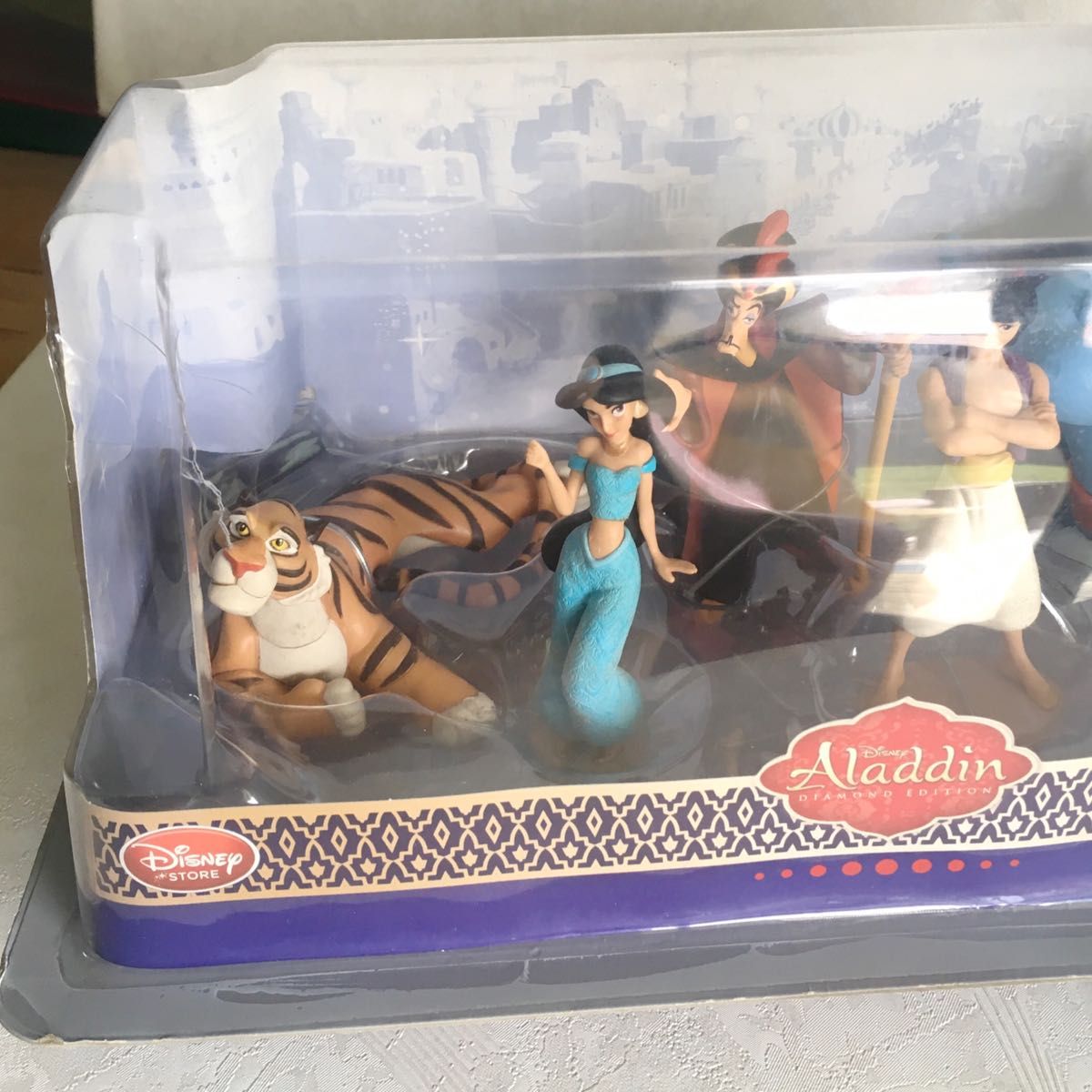 Disney ディズニー Aladdin アラジンフィギュア 6セット 未開封品 Disney ディズニー Aladdin アラジンフィギュア 6セット 未開封
