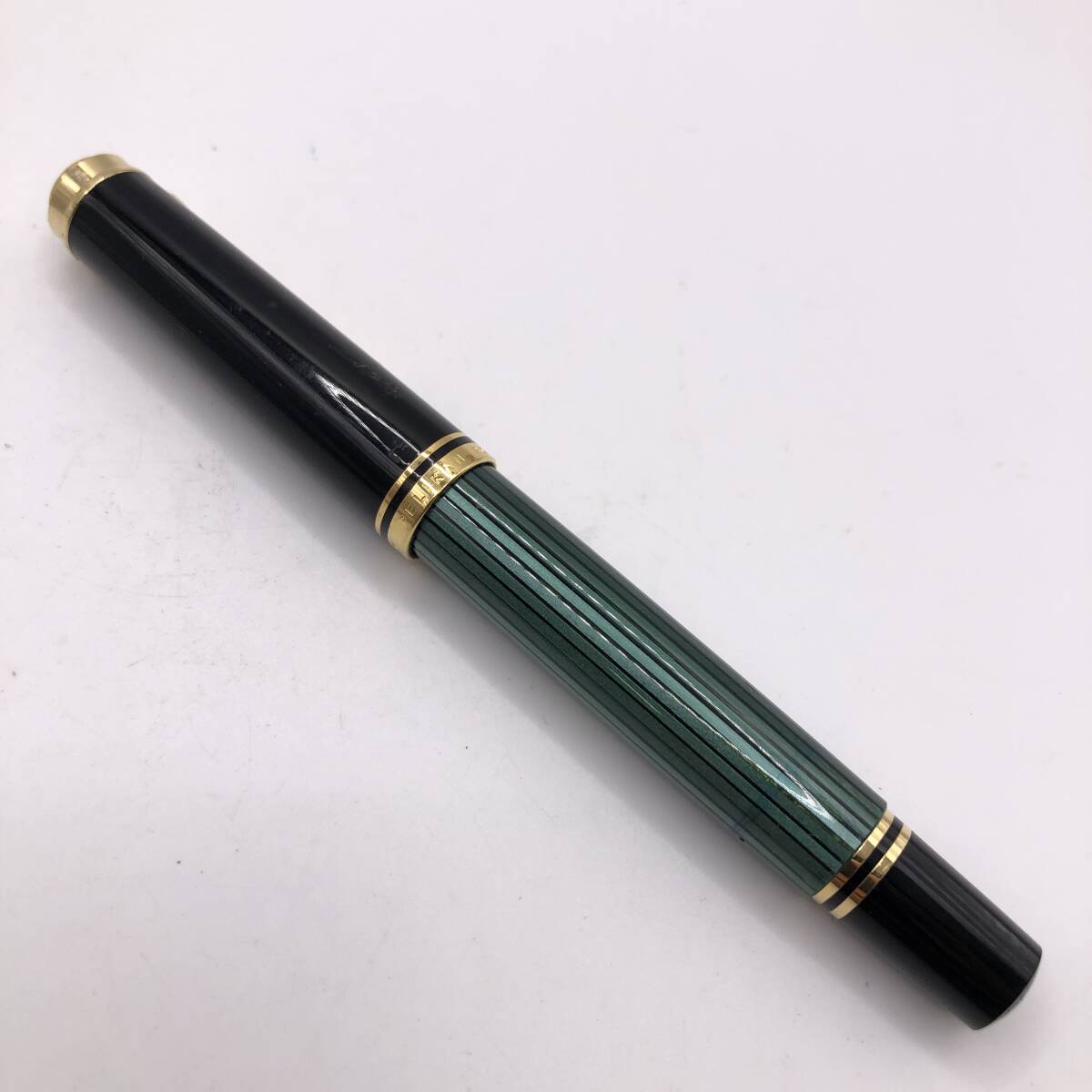 ★E03261/PELIKAN ペリカン/万年筆/SOUVERAN スーベレーン/ペン先 14C-585/ストライプ/グリーン×ブラック/箱付_画像4