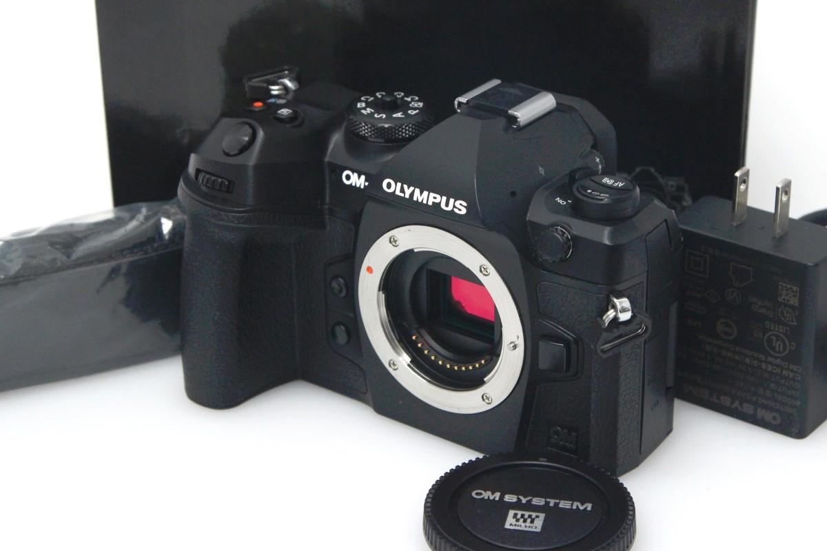 美品｜オリンパス OM SYSTEM OM-1 ボディ γT960-2P4