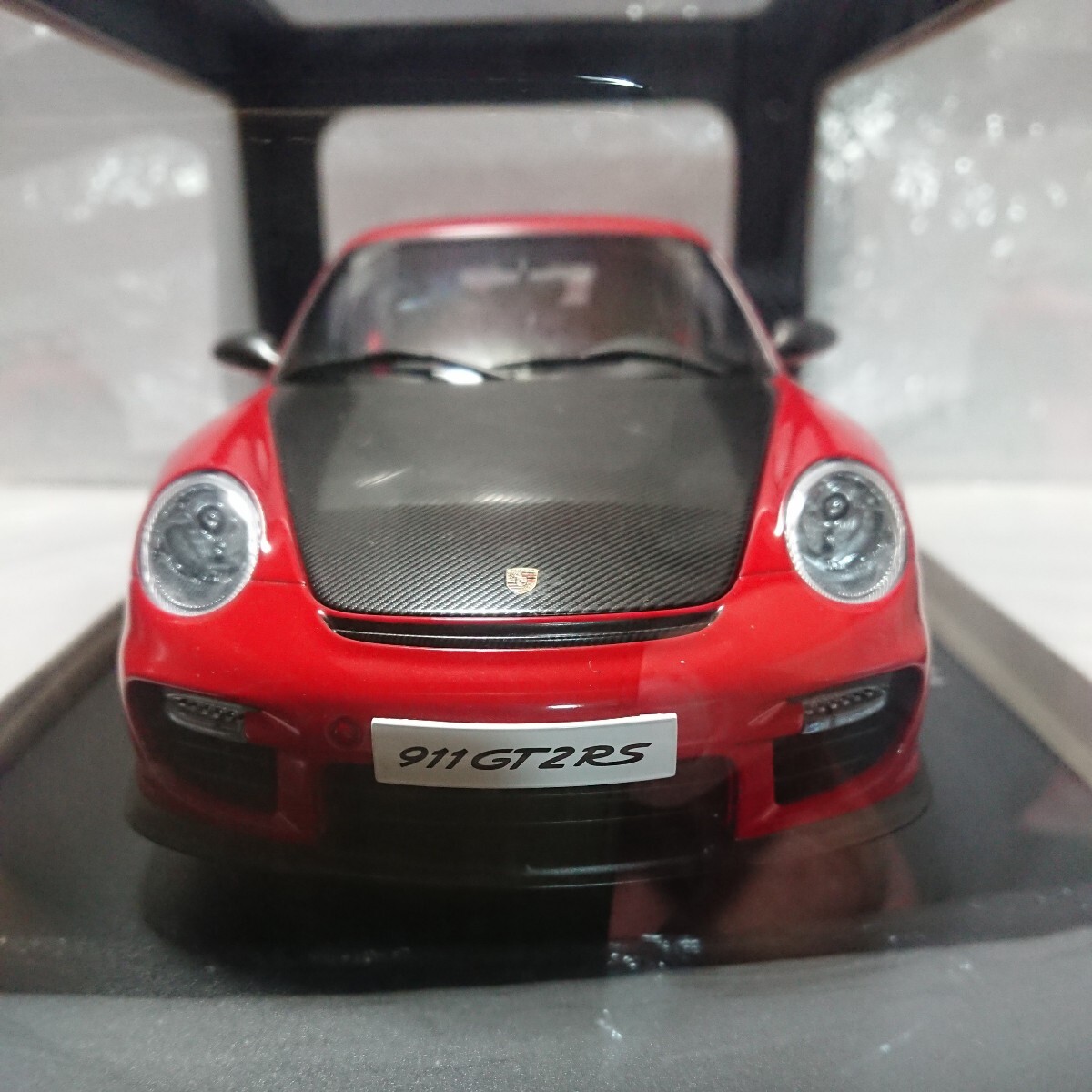 オートアート(AUTOart)1/18 Porsche911(997)GT2RSの画像3