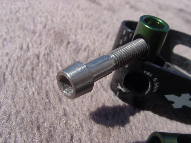 TRID WEIGHT WEENIE Ti CARBON CLAMP 36φ new goods unused 