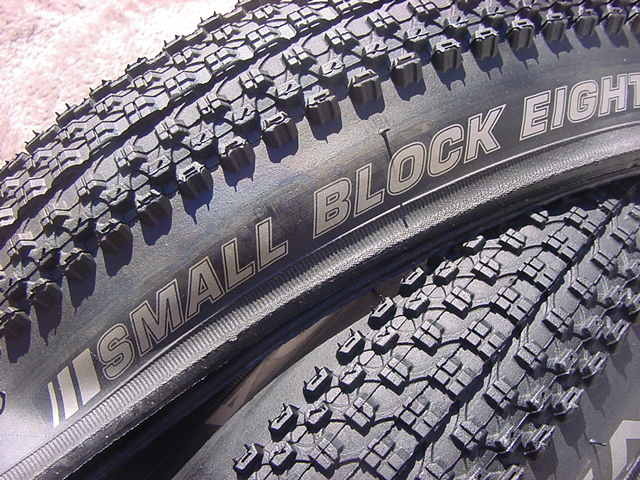 KENDA Small Block Eight Elite 24x1.95 DTC TIRE 新品未使用_画像3