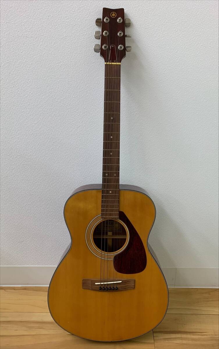 #4030 YAMAHA ヤマハ　フォークギター　アコースティックギター　FG-130 おまけソフトケース付_画像1