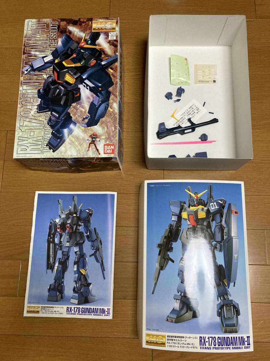 【組立品】機動戦士ガンダム プラモデル MG 1/100 RX-178 ガンダムMK-II（ティターンズ仕様）Zガンダム_画像3