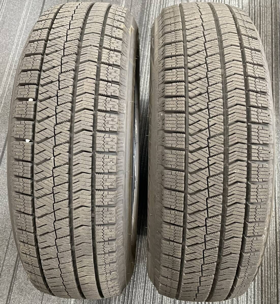 BRIDGESTONE BLIZZAK ブリヂストン ブリザック 185/60R16 スタッドレス タイヤ 23年製 注目 ９９円スタートの画像9