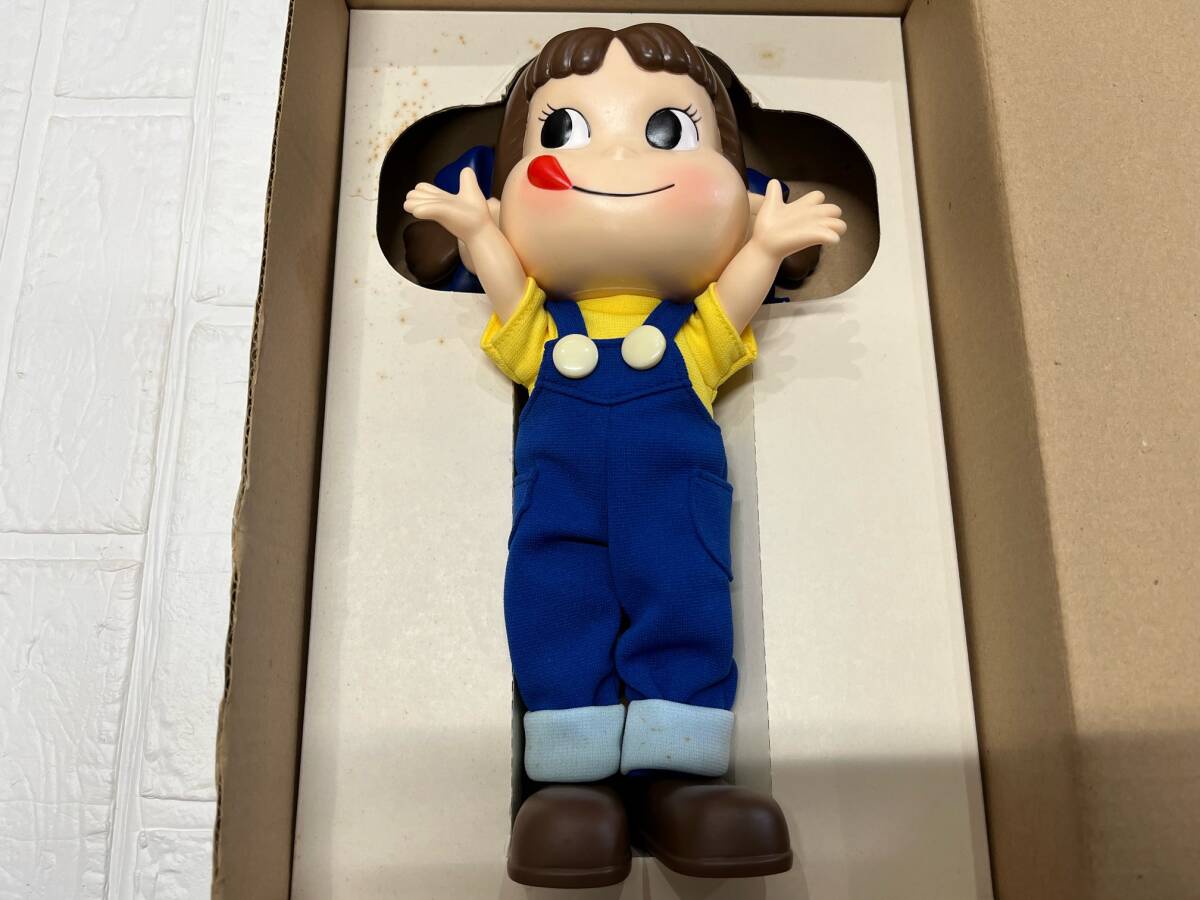 不二家 ペコちゃん ソフビ 人形 フィギュア 懸賞 非売品 爆安 99円スタート_画像1