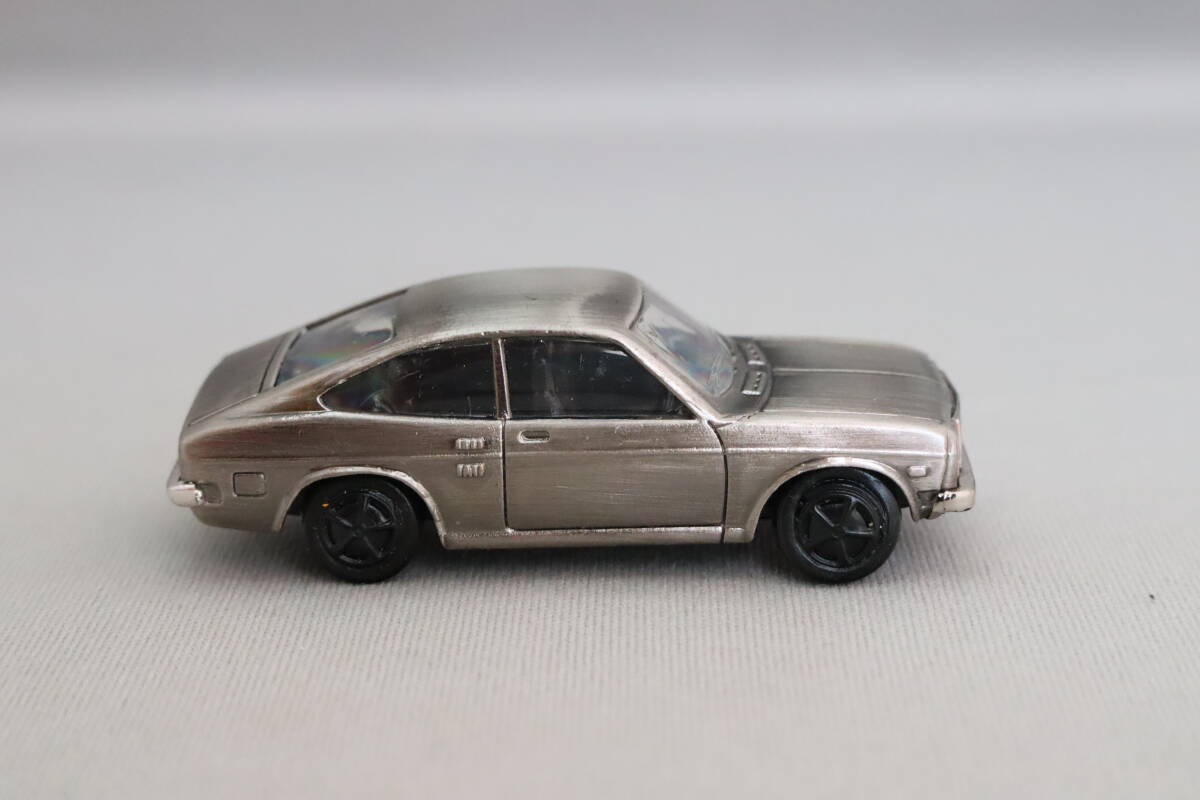  Konami out of print famous car collection D.C. VERSION Nissan Sunny 1200 GX-5(B110)1972... silver 1/64 scale 