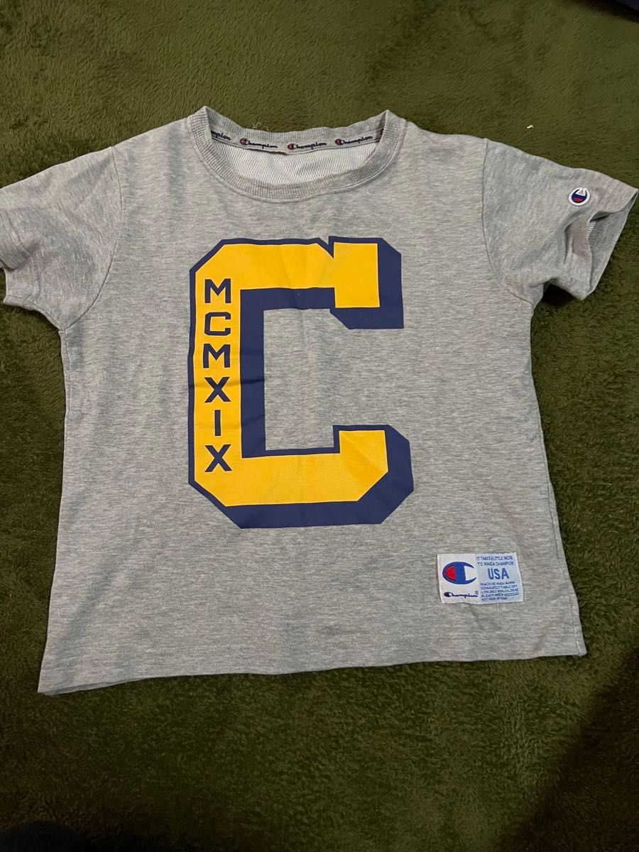 Champion Tシャツ