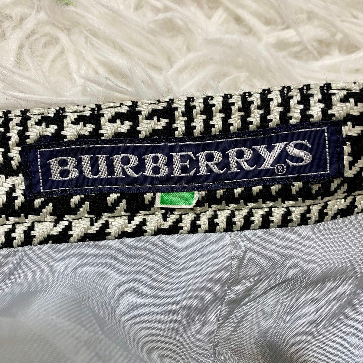 【Burberrys】バーバリーズ 千鳥格子チェック シルク タイトスカート