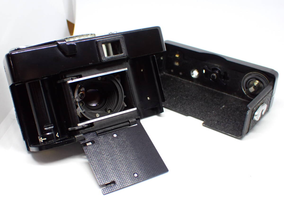 Yahoo!オークション - オーバーホール済み Rollei B35ブラック Yahoo!オークション - オーバーホール済み Rollei B35ブラック