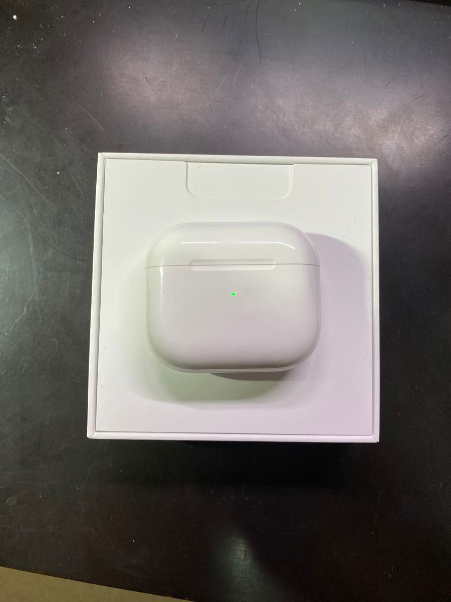 Apple AirPods 第3世代 充電ケース ワイヤレス充電|Yahoo Apple AirPods 第3世代 充電ケース ワイヤレス充電|Yahoo