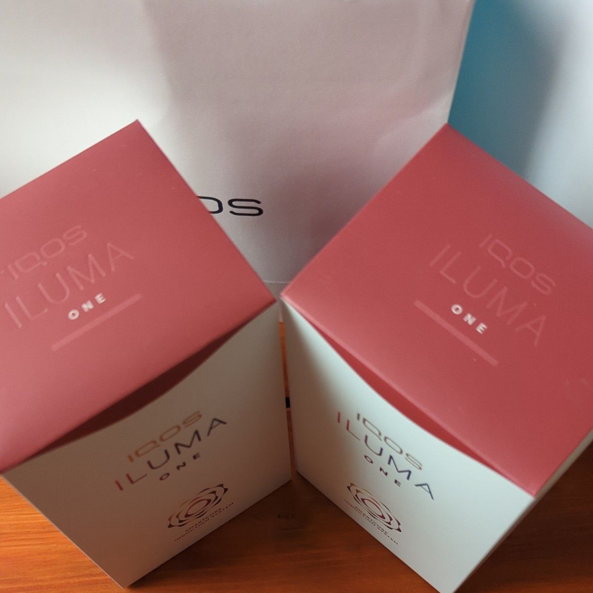 希少品終売レッドセット】【新品 未開封品】IQOS ILUMA ONE アイコス 希少品終売レッドセット】【新品 未開封品】IQOS ILUMA ONE アイコス