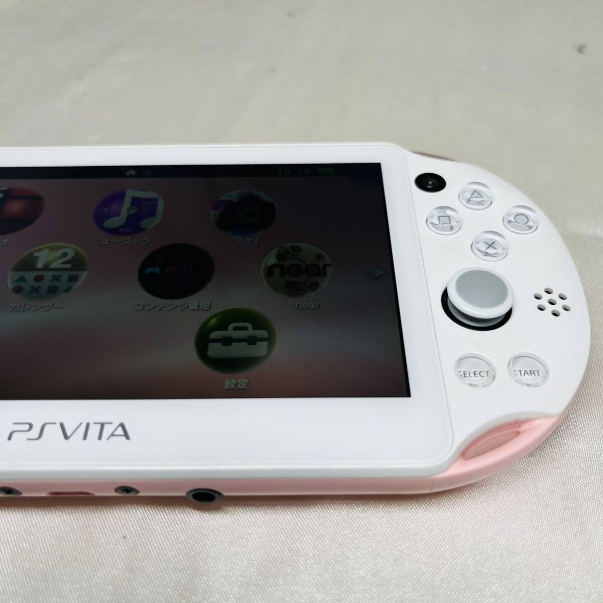 ★1円〜 FW3.74 美品 動作確認済 SONY PS Vita PCH-2000ZA19 ライトピンク ホワイトWi-Fiモデル 本体 light pink white_画像4