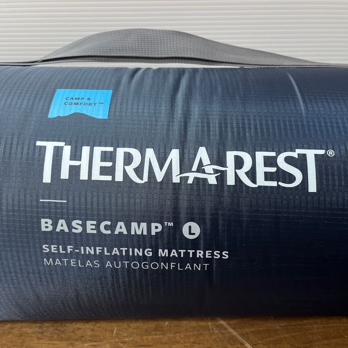 THERMAREST サーマレスト ベースキャンプ Ｌ ラージ マット R値6.0 キャンプ 車中泊 キャンプ アウトドア 登山 山 マット_画像2
