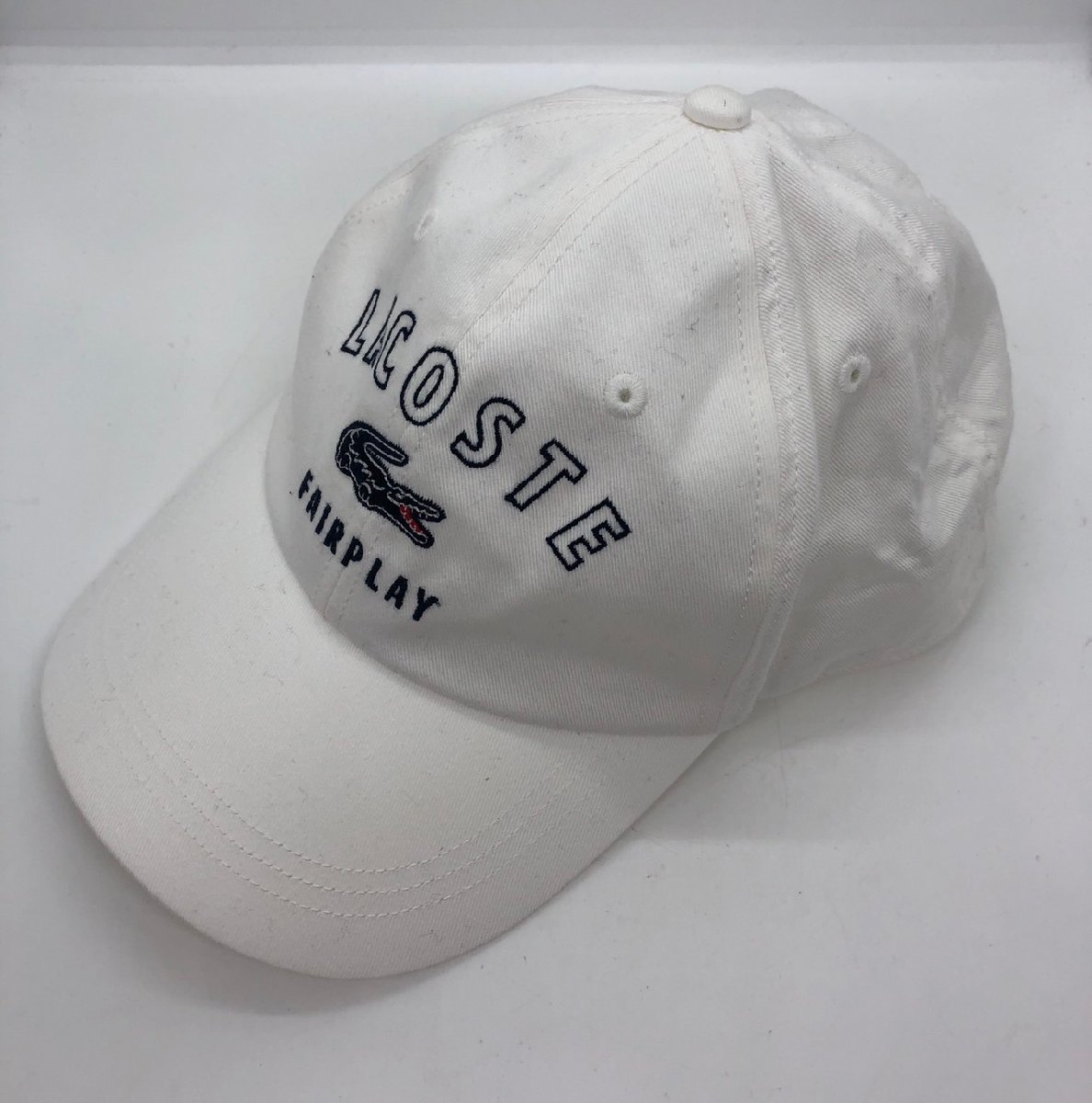 USED LACOSTE ラコステ FAIRPLAY キャップ CAP L3502 23S00 White ホワイト ワニ コットン 帽子 刺繍 ロゴ ローキャップ ユニセックス_画像2