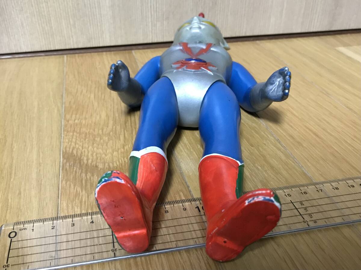 95000円 旧バンダイ ソフビ 流星人間ゾーン ブルマァク マルサン 95000円 旧バンダイ ソフビ 流星人間ゾーン ブルマァク マルサン
