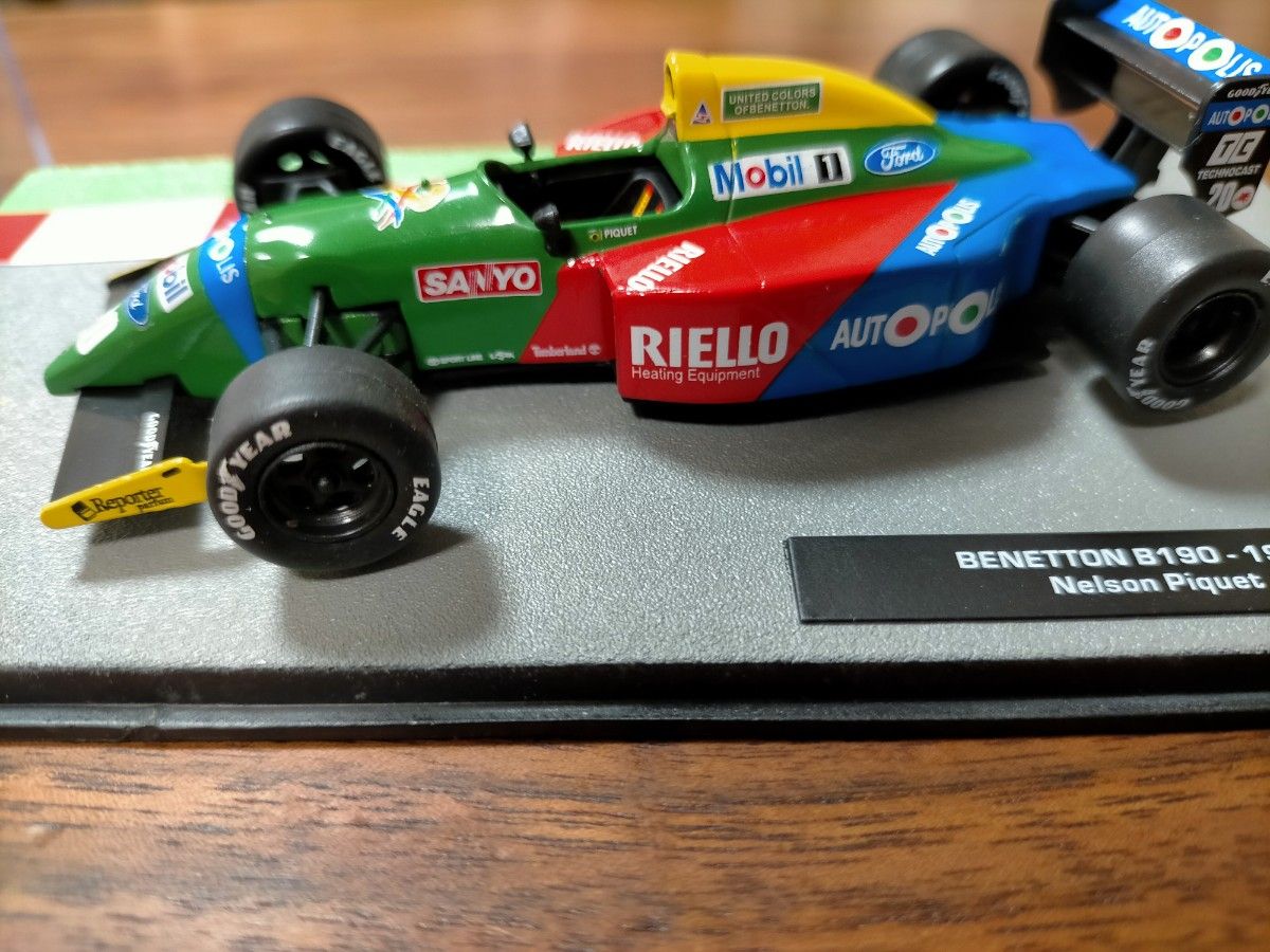 デアゴスティーニF1マシンコレクション 1/43 ベネトンB190(1990)N.ピケ ixo