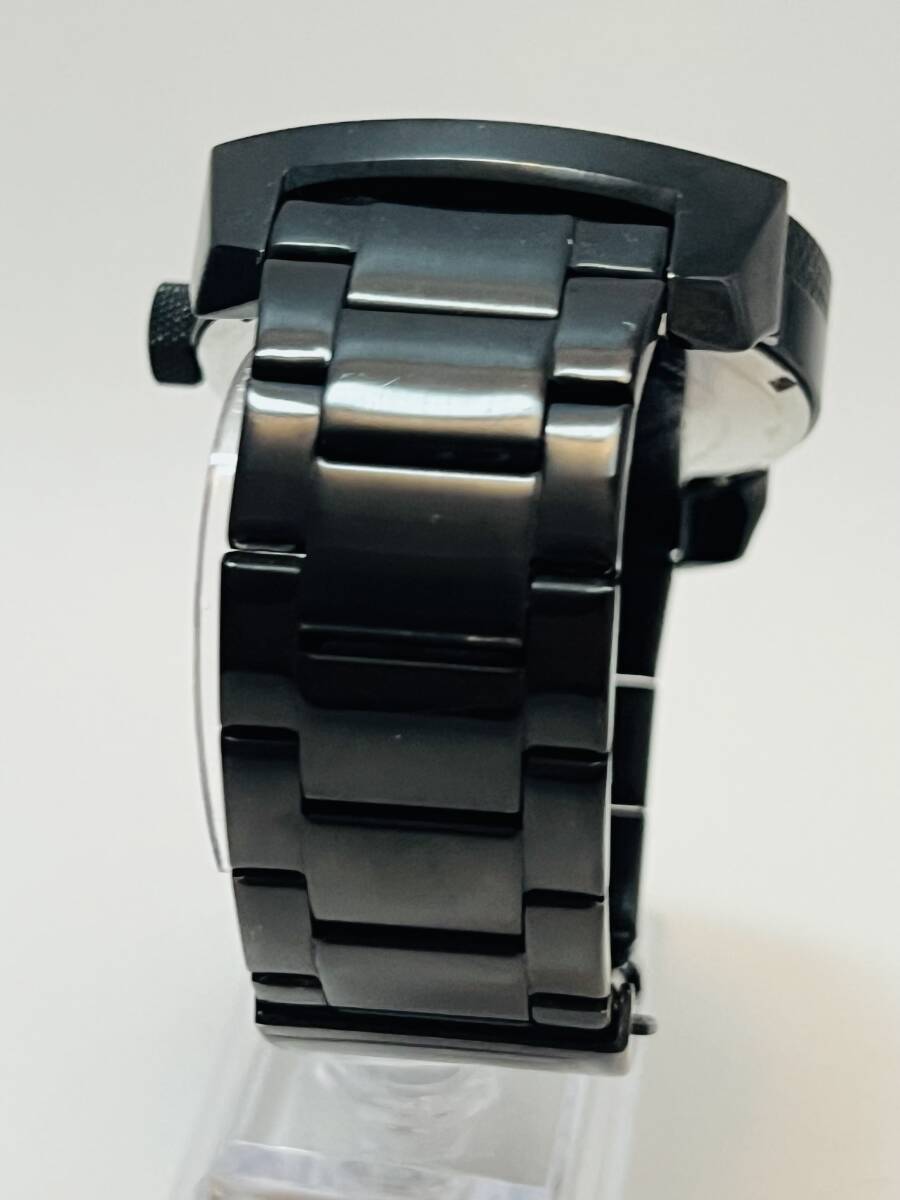 動作未確認 DIESEL ディーゼル DZ-1474 メンズ クォーツ 腕時計 黒文字盤の画像4