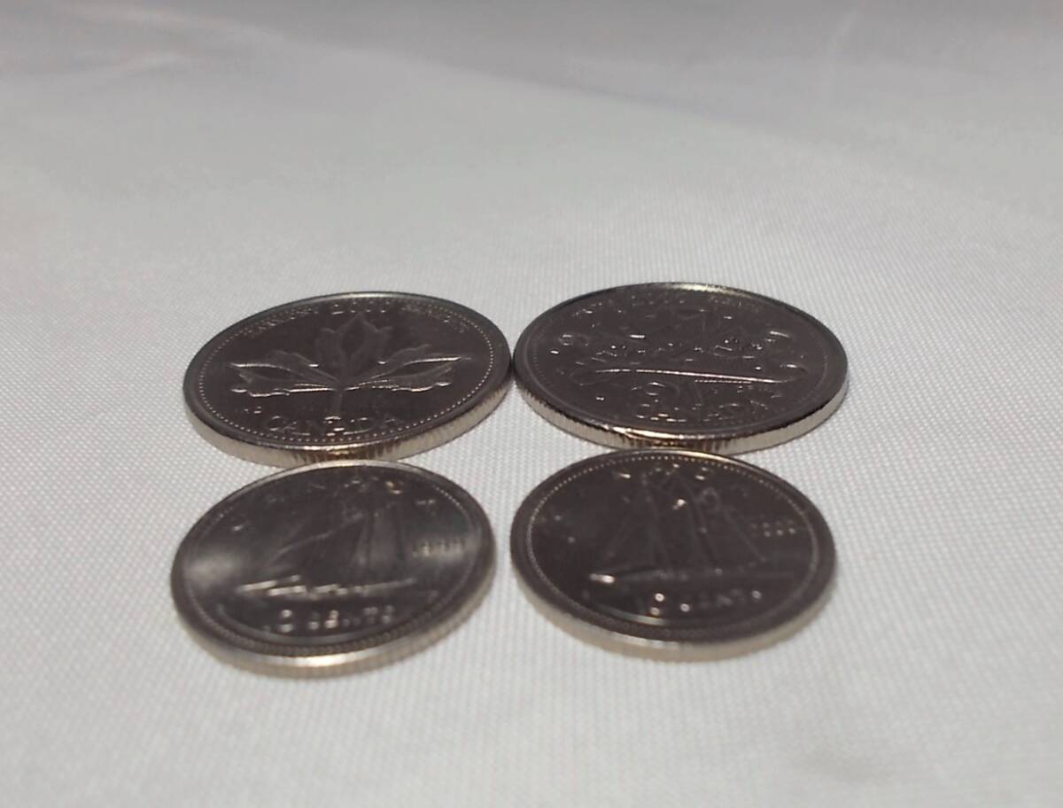 ミレニアムな 1999-2000年 10セント＆2000年 25セント(C¢/cents)★4枚セット★カナダ ドル(CAD)★流通 硬貨★の画像4