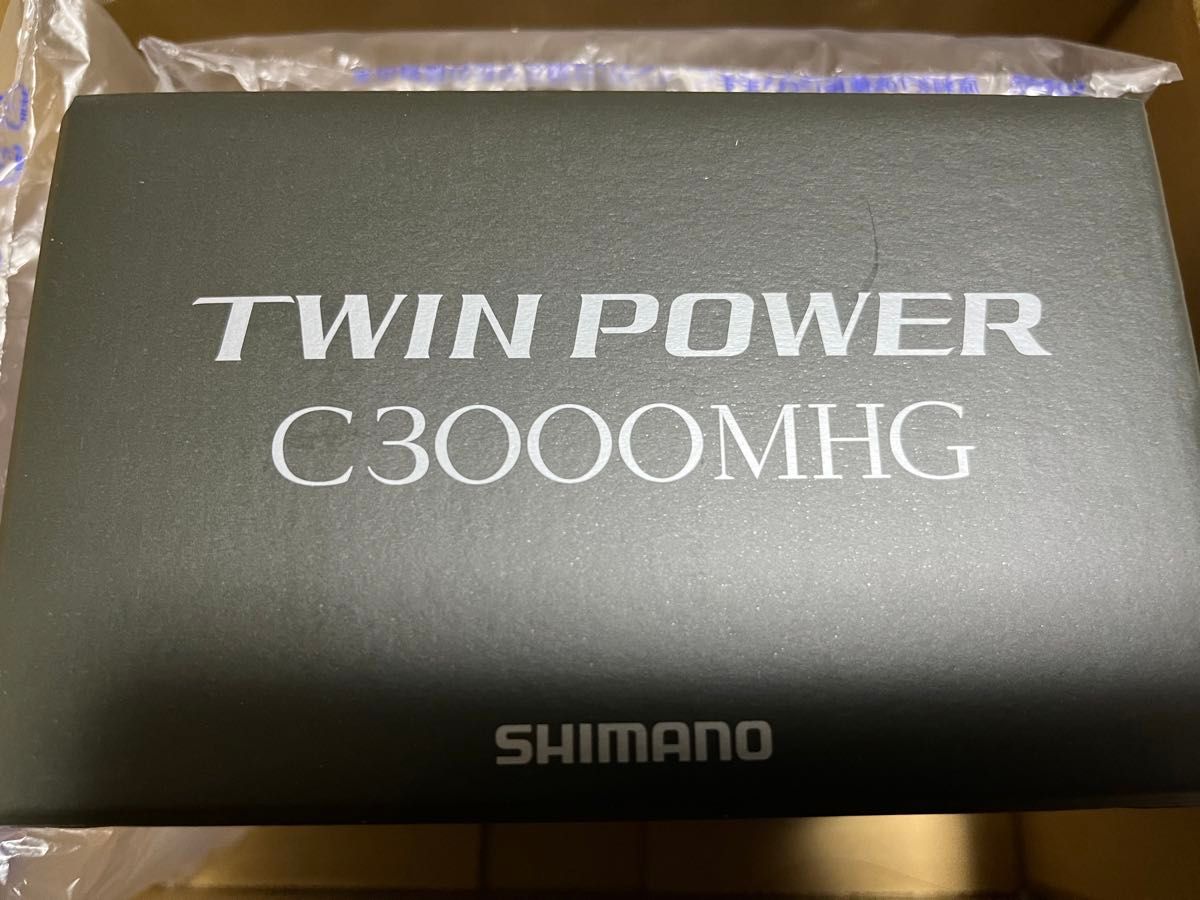 シマノ 24 ツインパワー C3000MHG SHIMANO スピニングリール 新品 未使用