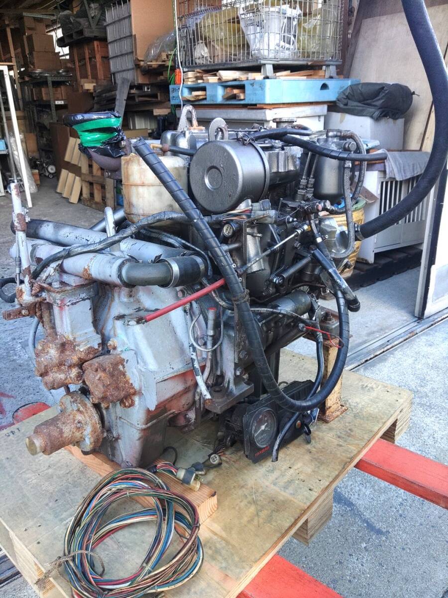  Yanmar 2LM rating 24ps / maximum 30ps used engine 