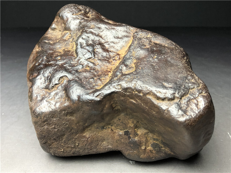 隕石・鉄隕石・磁石にくっつく・原石　マダガスカル　重さ約3899グラム_画像7