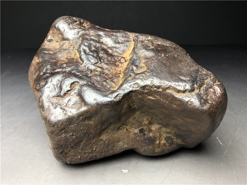 隕石・鉄隕石・磁石にくっつく・原石　マダガスカル　重さ約3899グラム_画像5