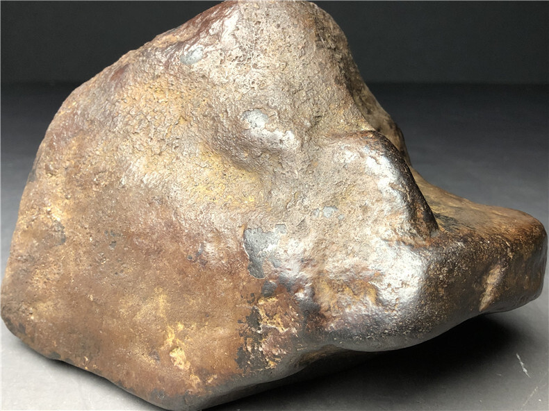 隕石・鉄隕石・磁石にくっつく・原石　マダガスカル　重さ約3899グラム_画像9