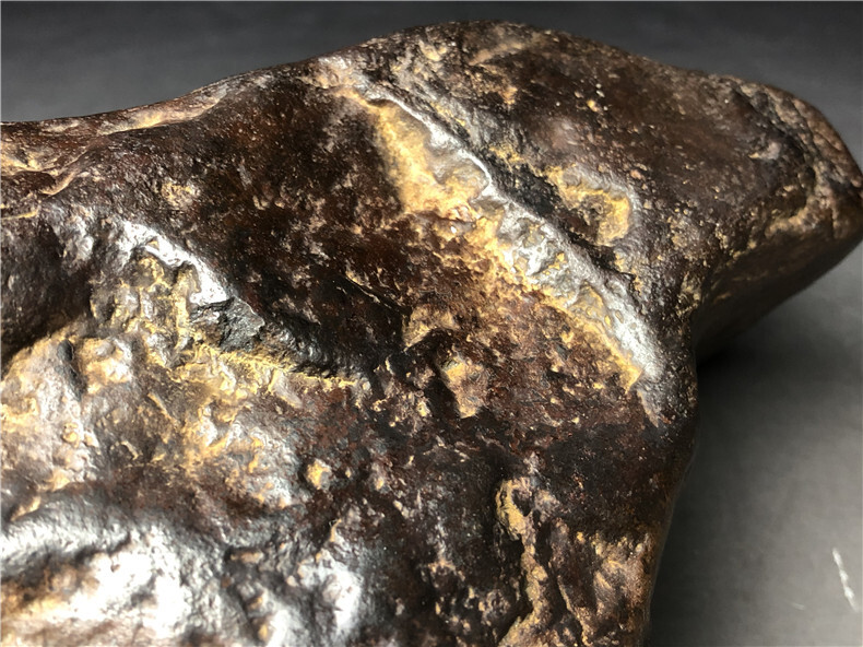 隕石・鉄隕石・磁石にくっつく・原石　マダガスカル　重さ約3899グラム_画像6