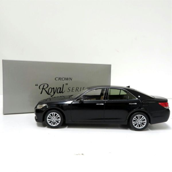 非売サンプルカー TOYOTA CROWN Royal/クラウンロイヤル 1/30 ダイキャスト ④202 ブラック