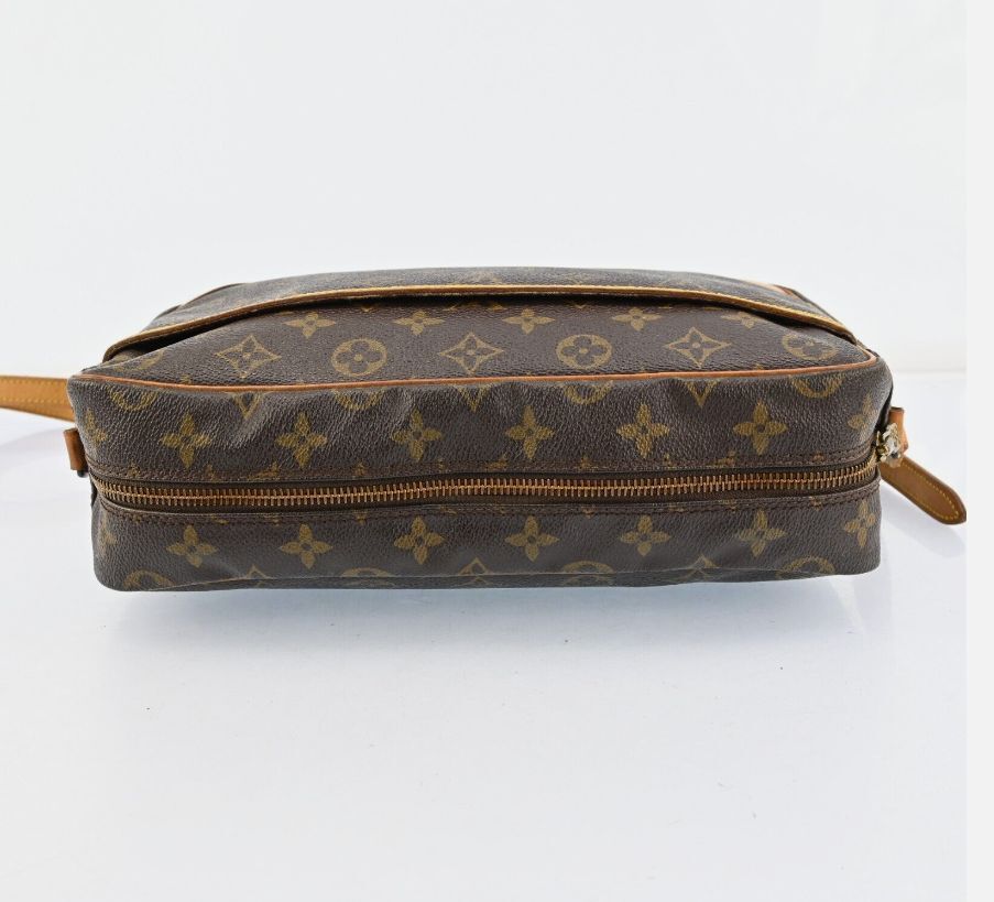 ルイヴィトン LOUIS VUITTON ショルダーバッグ M51272 トロカデロ30 モノグラム・キャンバス　H1441R511